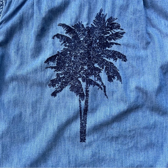 Chambray Shirt with Embroidered Palm Tree - Picture 5 of 8